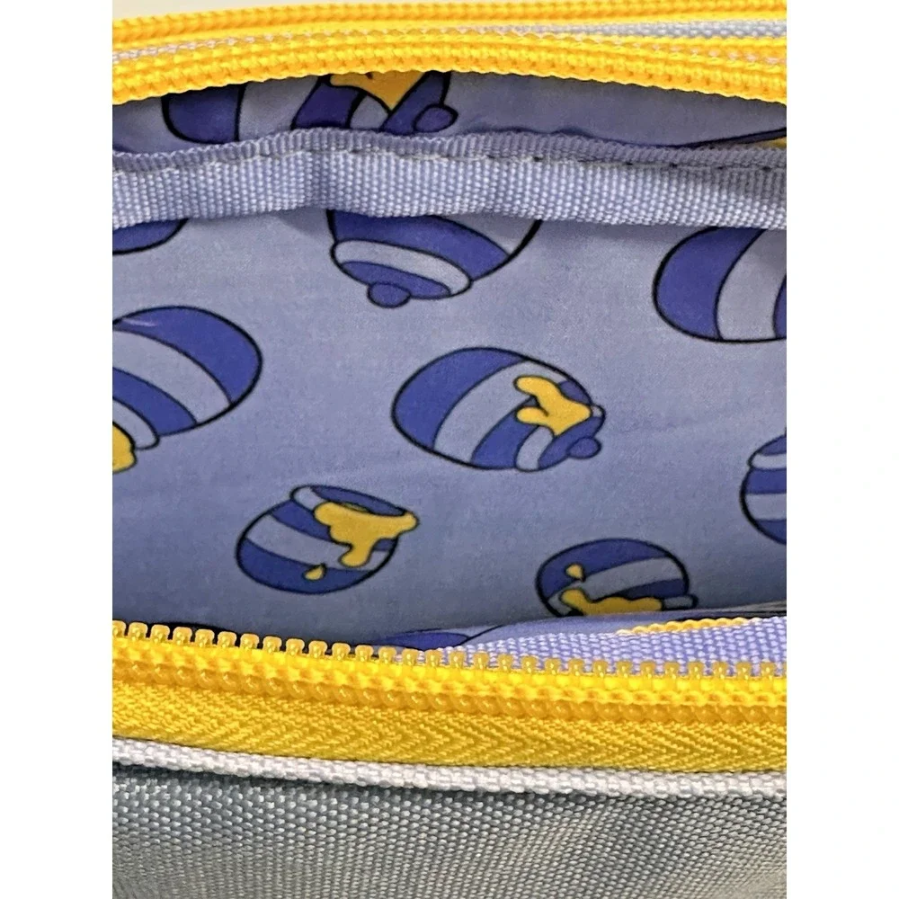 Disney Winnie the Pooh Hip Pack and Detachable Crossbody Adjustable Strap NWT